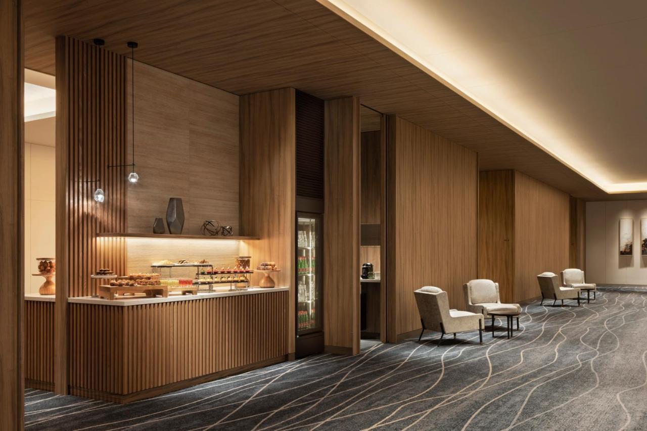 Courtyard By Marriott Nagoya Hotel Exterior photo
